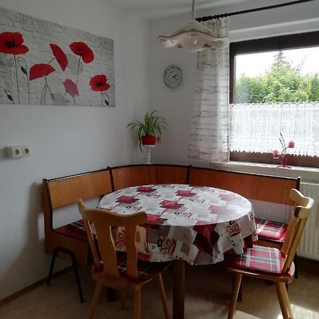 Вилла Kleines Haus Mit Geschichte Neukirchen  Экстерьер фото